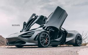 McLaren 720S on Strasse Wheels (SV1 Deep Concave Monoblocks)